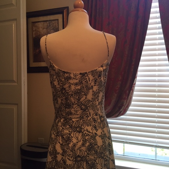 LOFT dress - Picture 2 of 3